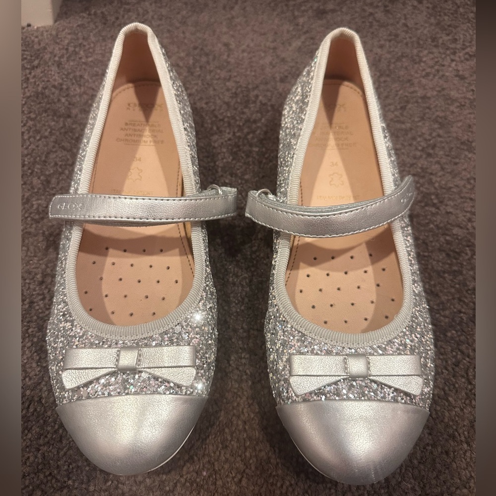 Geox Silver Kids Shoes with Bow